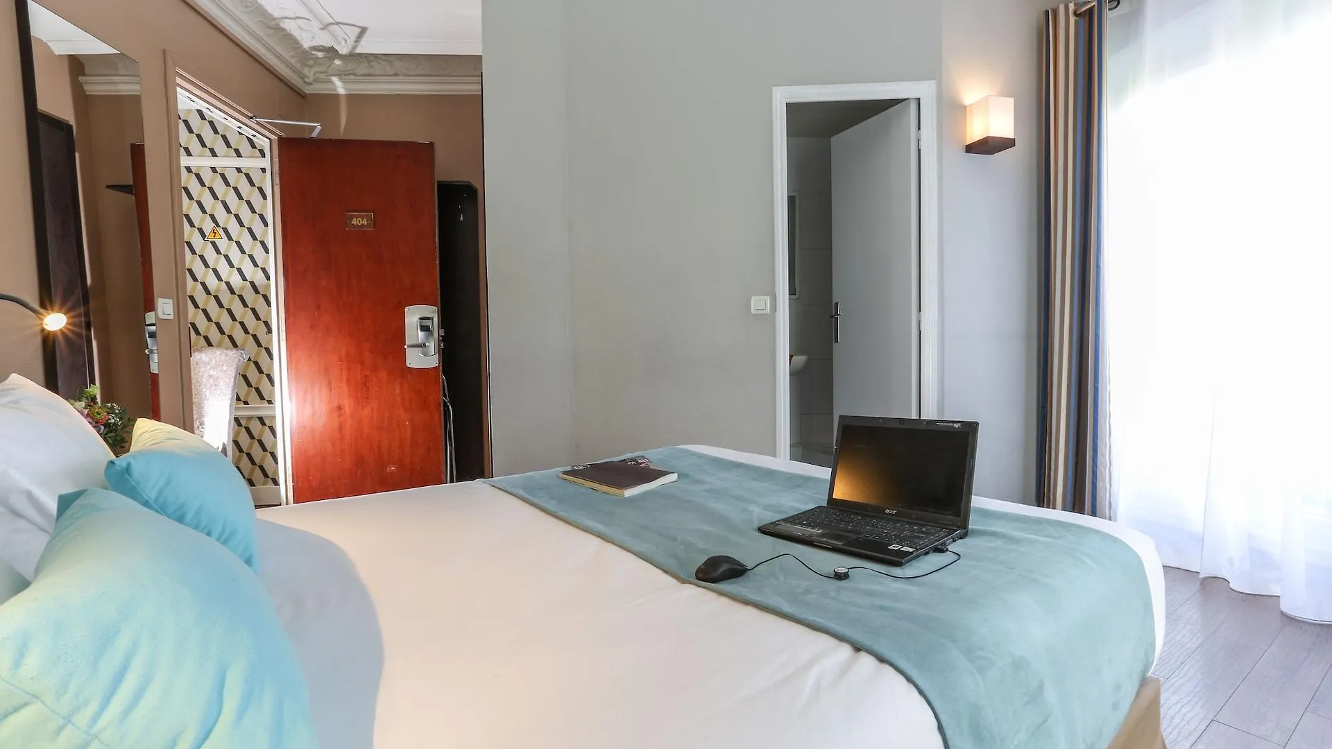 Avalon Hotel Paris 3*,  France