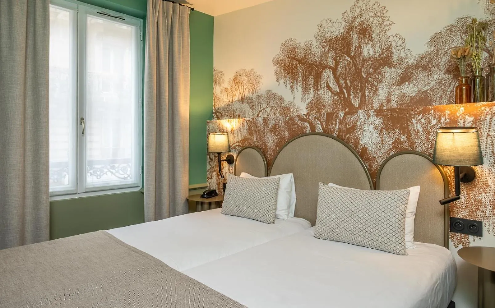 Avalon Hotel Paris 3*,  France